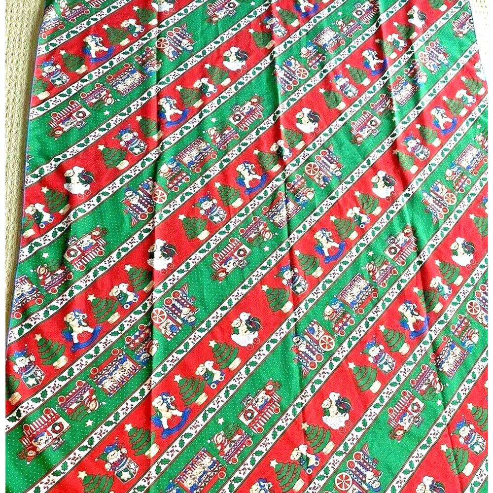Vintage Christmas Tablecloth Red Green Bears Train